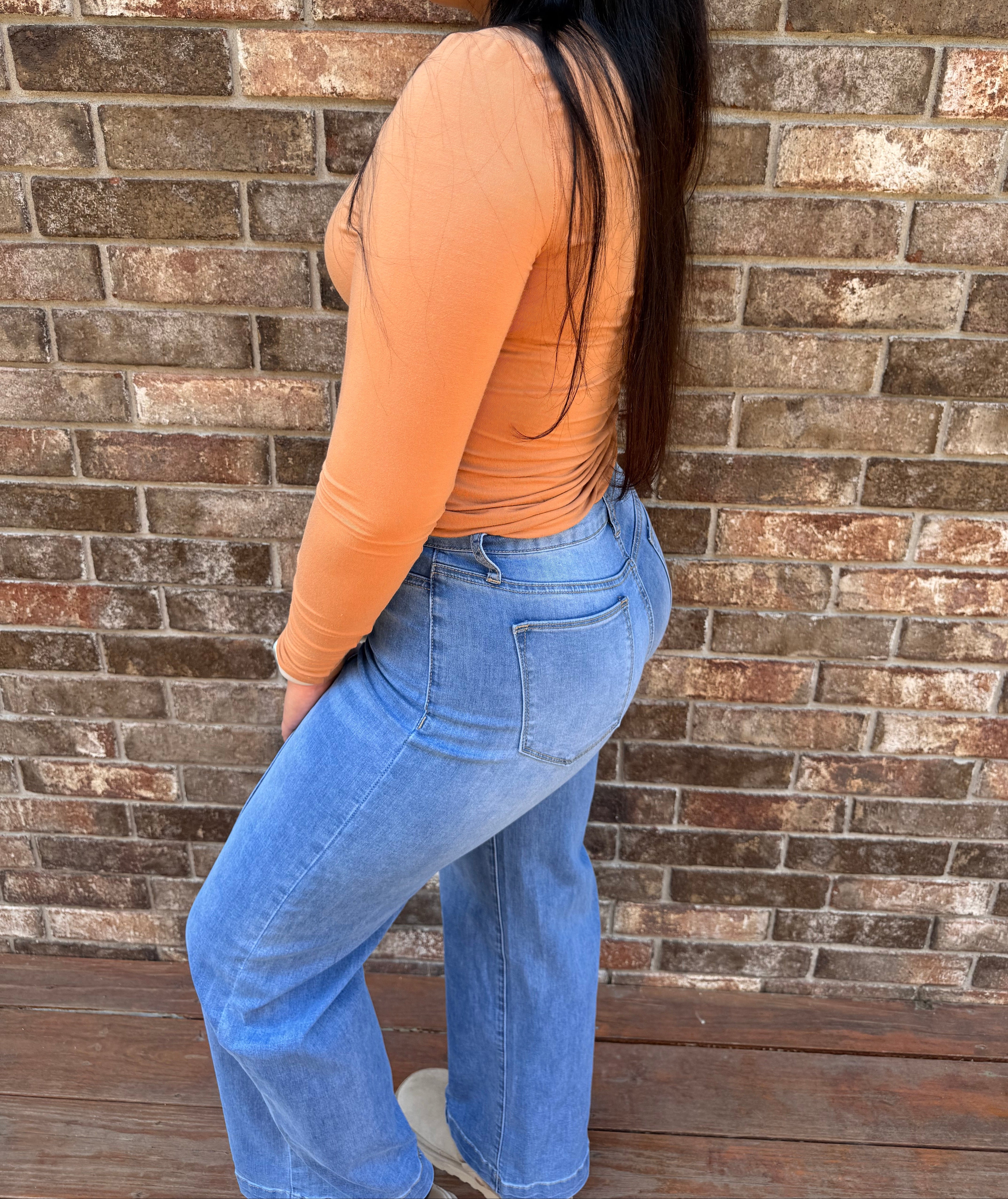 Straight Leg High Rise Jeans